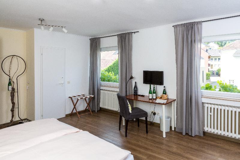 Weinhotel Ayler Kupp מראה חיצוני תמונה